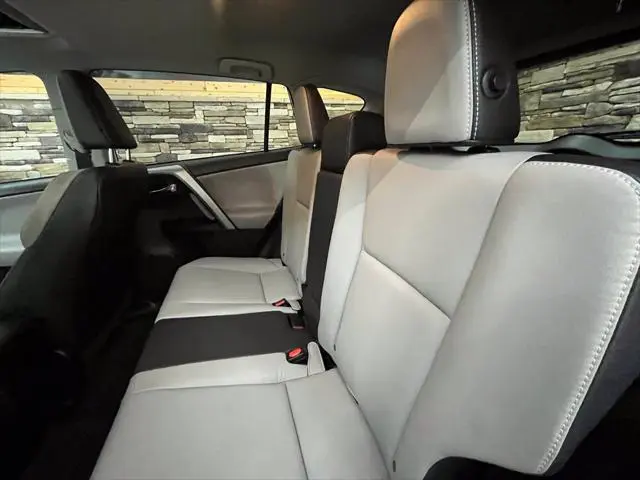 2016 Toyota RAV4 - $21,599
