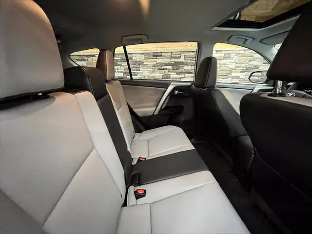 2016 Toyota RAV4 - $21,599