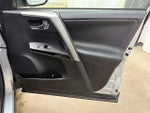 2017 RAV4 Thumbnail 30