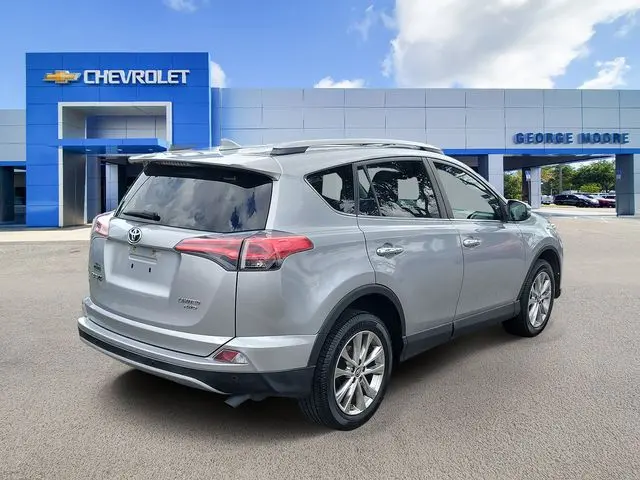 2017 Toyota RAV4 - $15,943