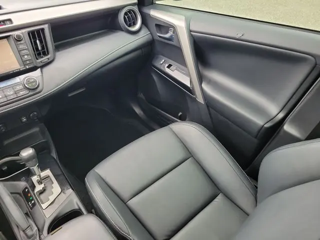 2017 Toyota RAV4 - $15,943