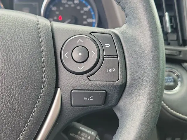2017 Toyota RAV4 - $15,943