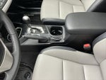 2017 RAV4 Thumbnail 14