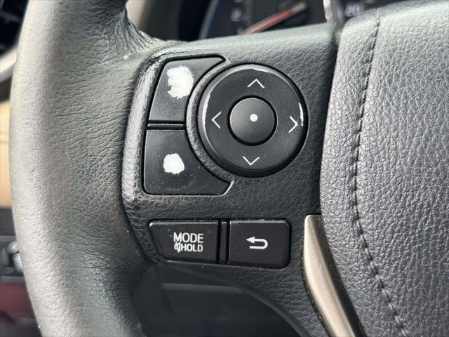 2015 Toyota RAV4 - $15,500