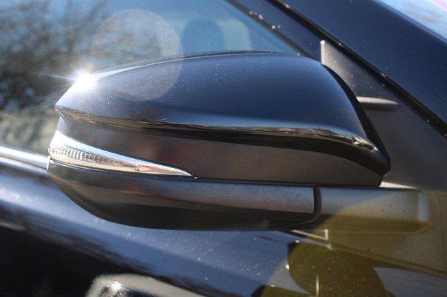 2017 Toyota RAV4 - $15,989