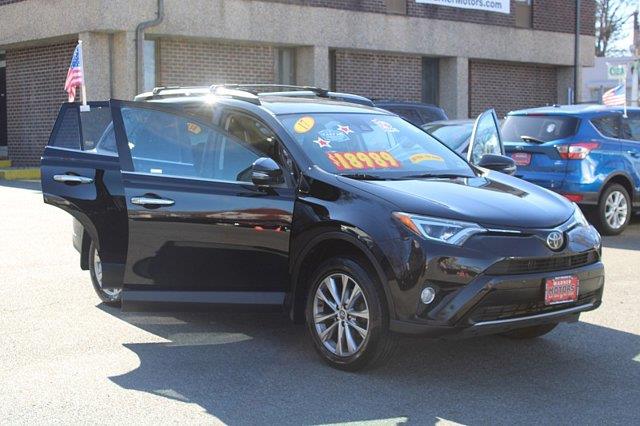 2017 Toyota RAV4 - $15,989