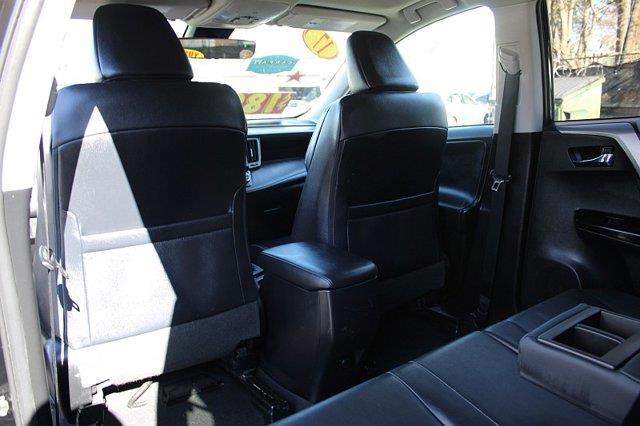 2017 Toyota RAV4 - $15,989