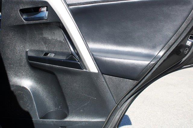 2017 Toyota RAV4 - $15,989