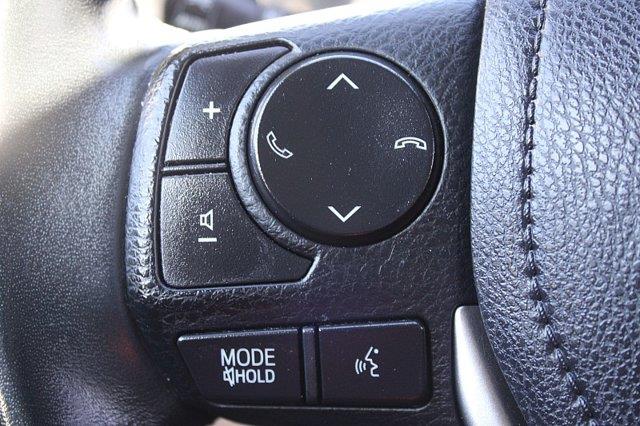 2017 Toyota RAV4 - $15,989