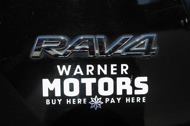 2017 Toyota RAV4 - $15,989