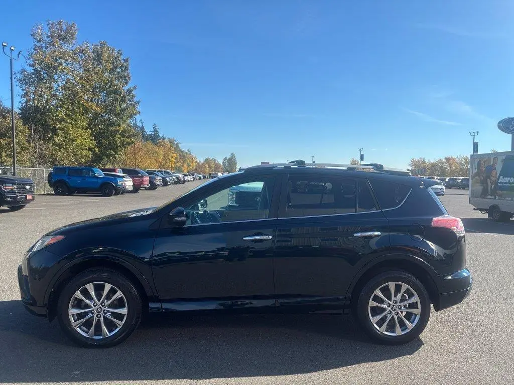 2017 Toyota RAV4 - $15,900