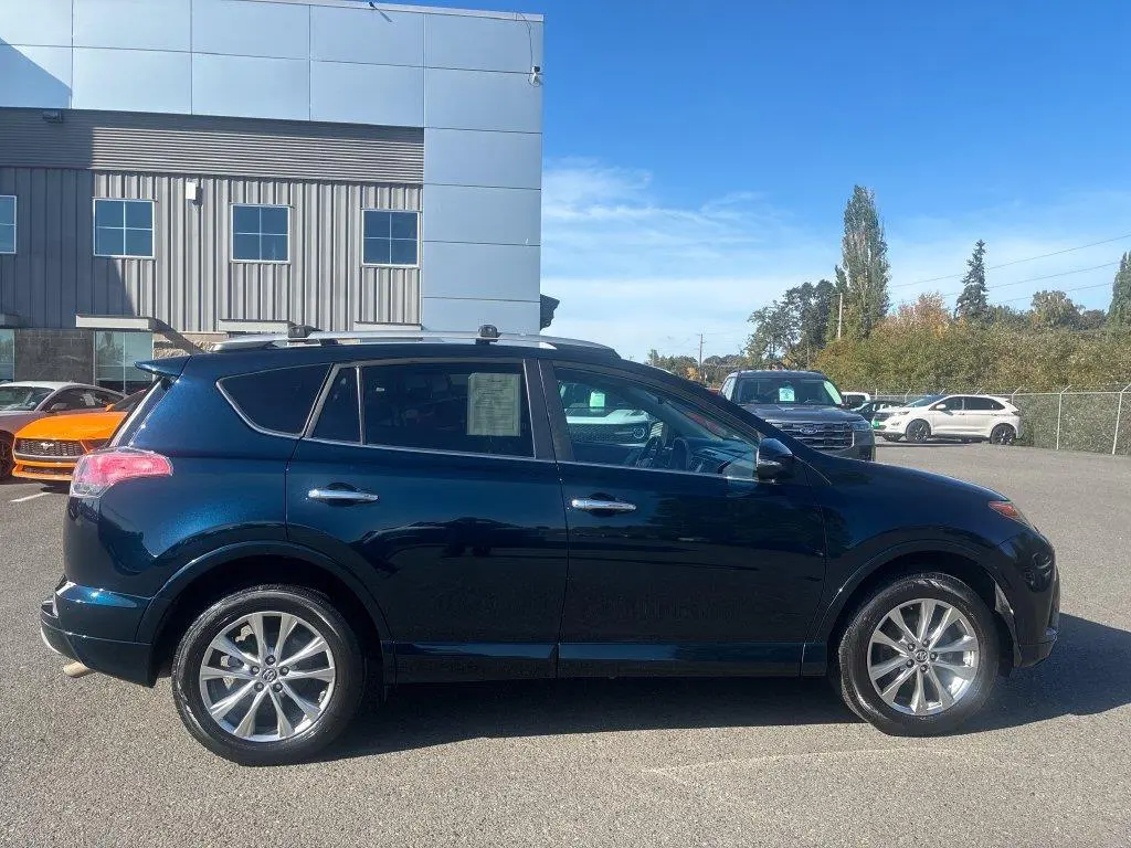 2017 Toyota RAV4 - $15,900