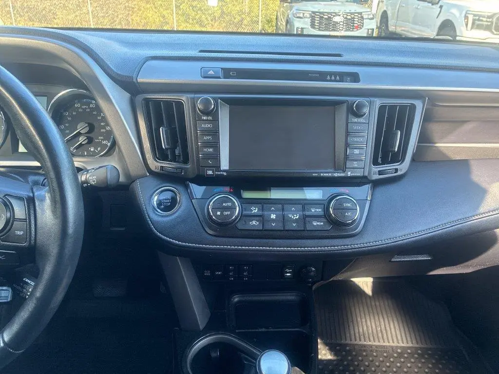 2017 Toyota RAV4 - $15,900