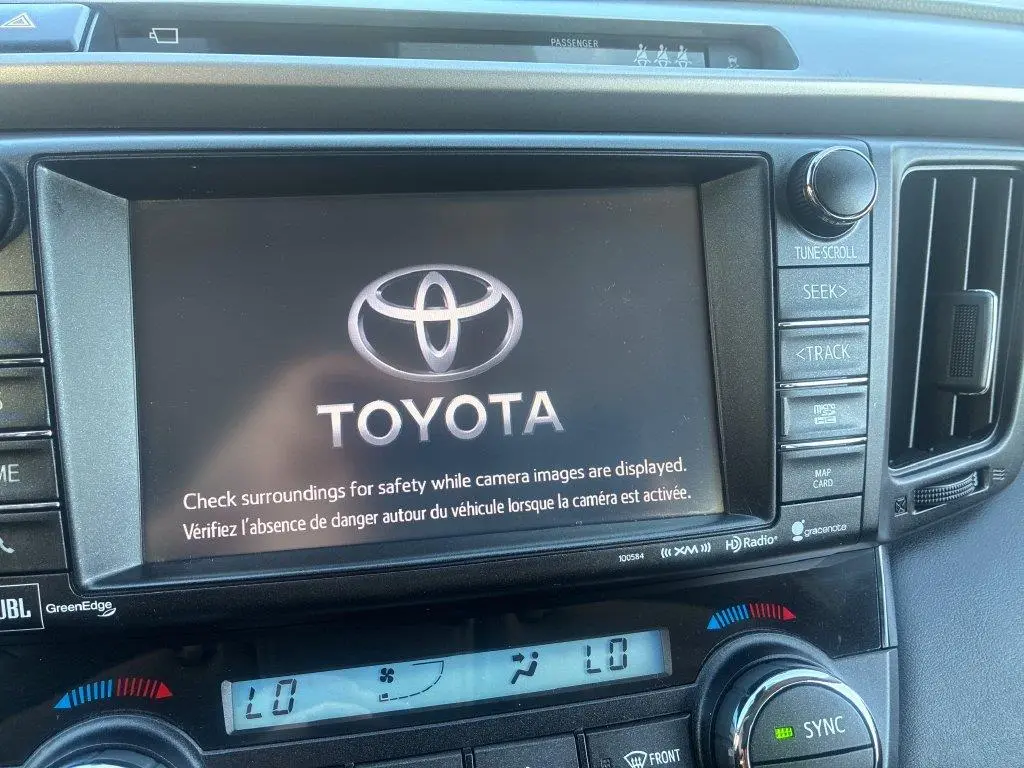 2017 Toyota RAV4 - $15,900