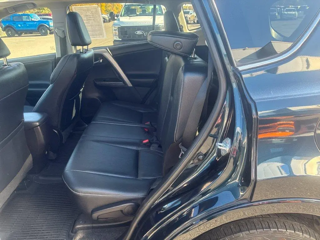 2017 Toyota RAV4 - $15,900