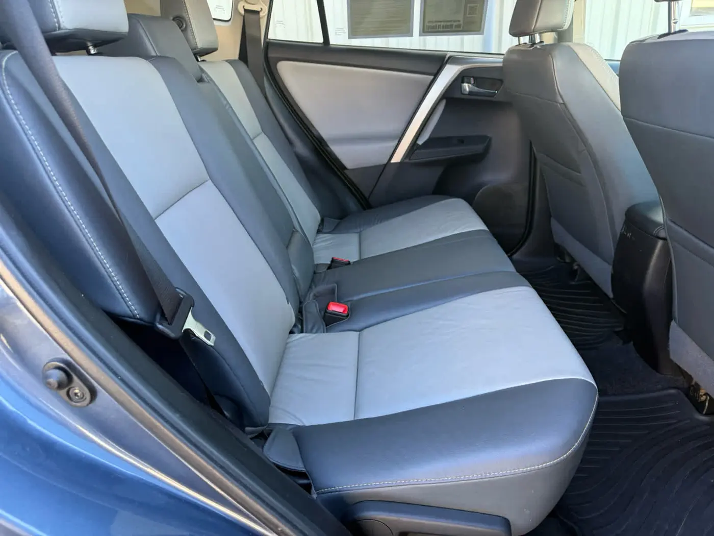 2014 Toyota RAV4 - $11,900
