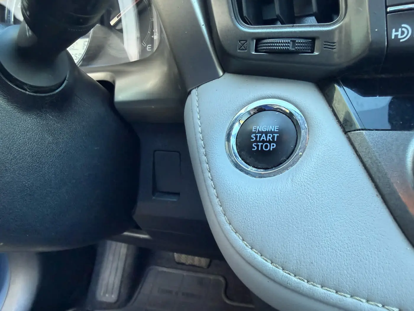 2014 Toyota RAV4 - $11,900