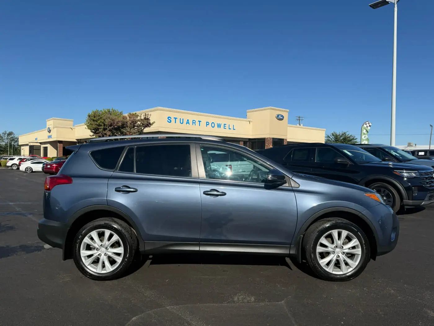2014 Toyota RAV4 - $11,900