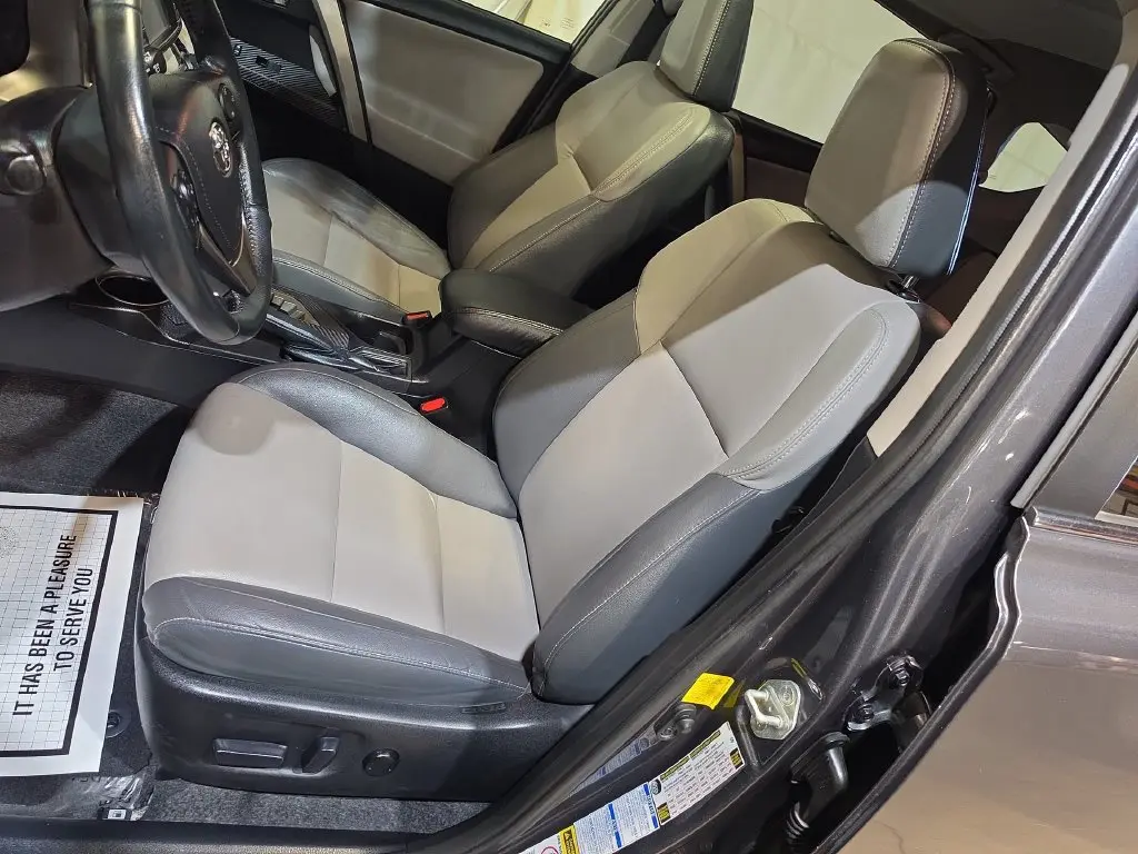 2015 Toyota RAV4 - $18,229
