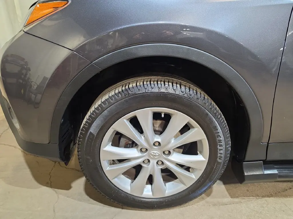 2015 Toyota RAV4 - $18,229