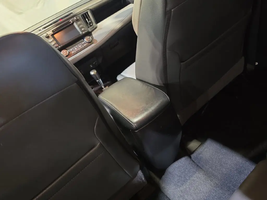 2015 Toyota RAV4 - $18,229