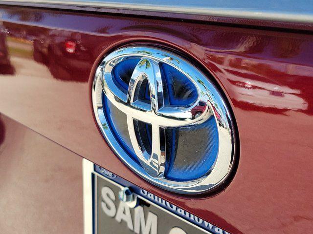 2020 Toyota RAV4 - $33,789