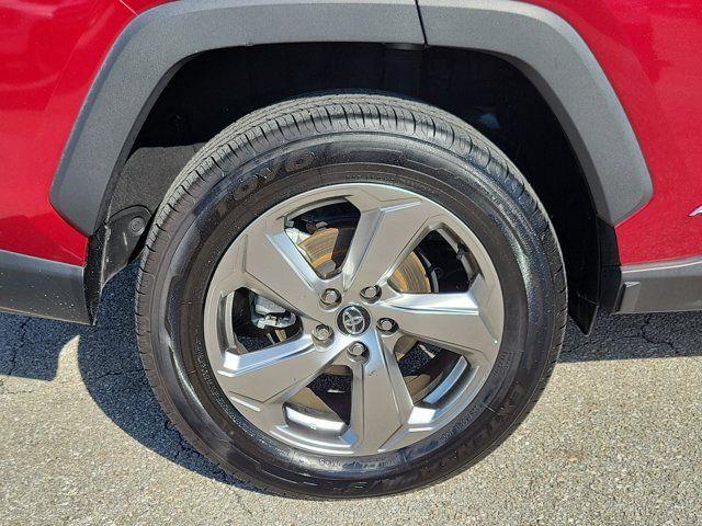 2020 Toyota RAV4 - $33,789