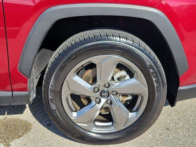 2020 Toyota RAV4 - $33,789