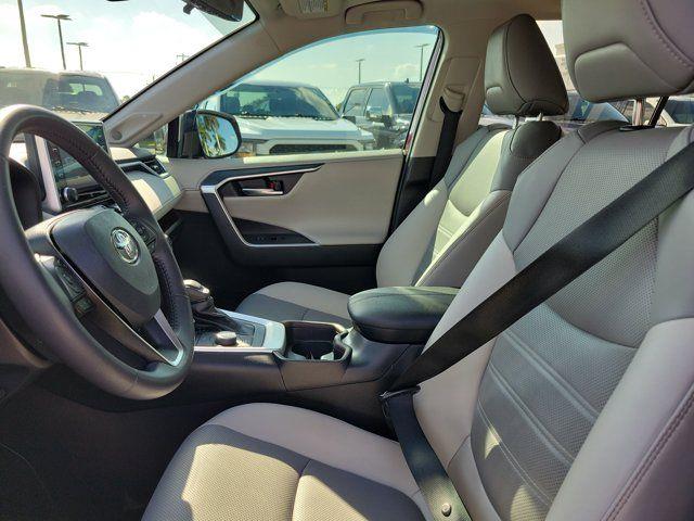 2020 Toyota RAV4 - $33,789