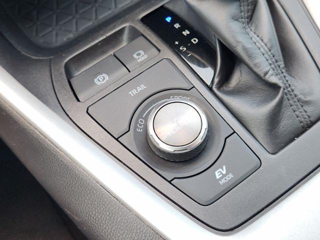 2024 Toyota RAV4 - $40,062