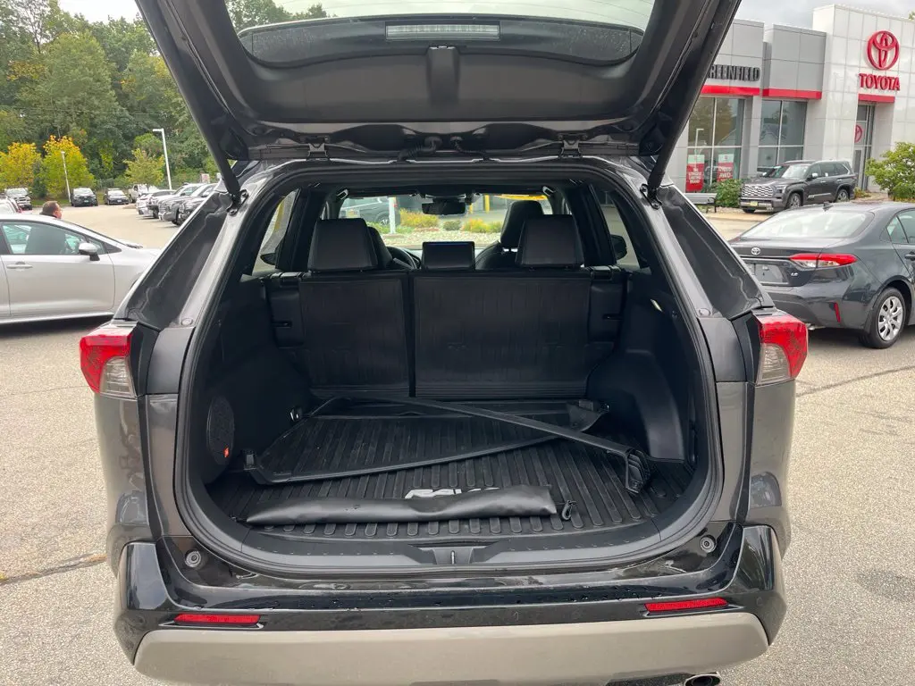 2025 Toyota RAV4 - $39,685
