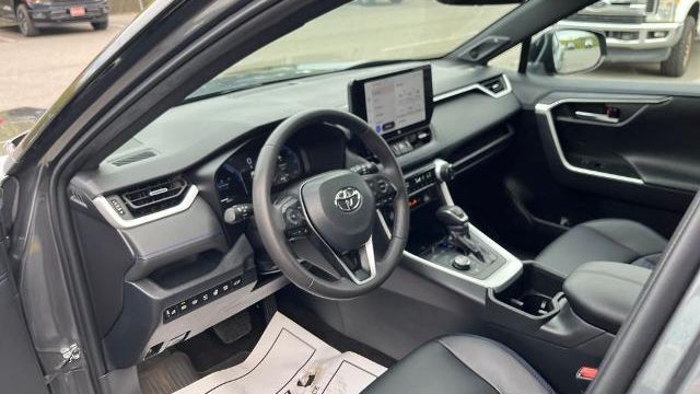 2023 Toyota RAV4 Hybrid XSE