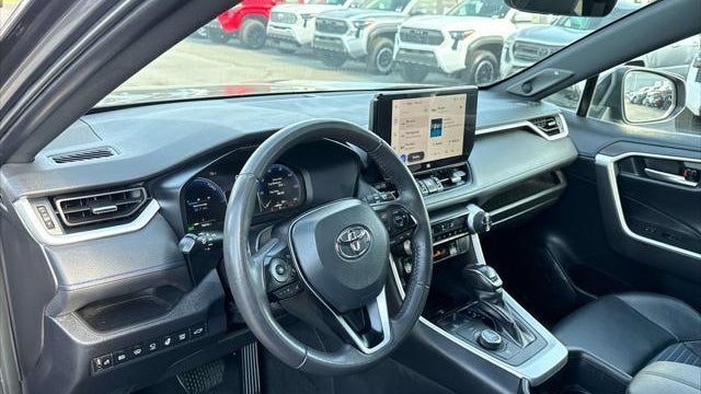 2023 Toyota RAV4 Hybrid XSE