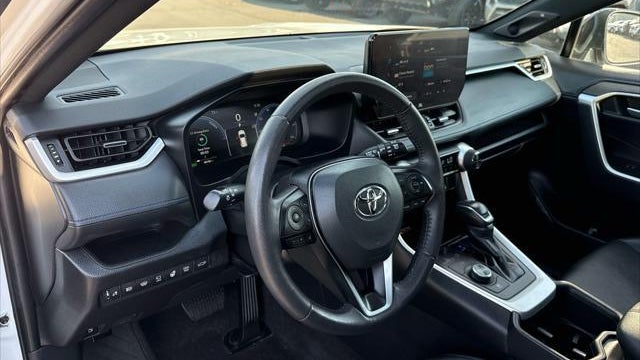 2023 Toyota RAV4 Hybrid XSE