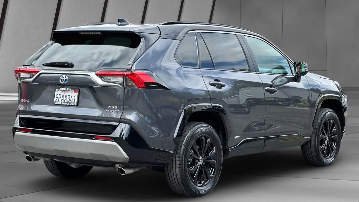 2024 Toyota RAV4 Hybrid XSE