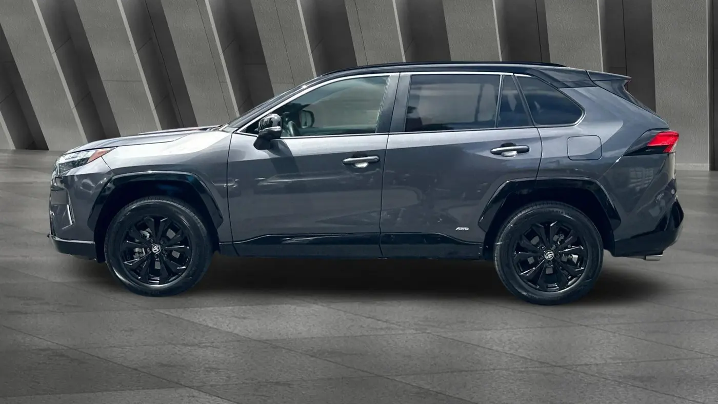 2024 Toyota RAV4 Hybrid XSE