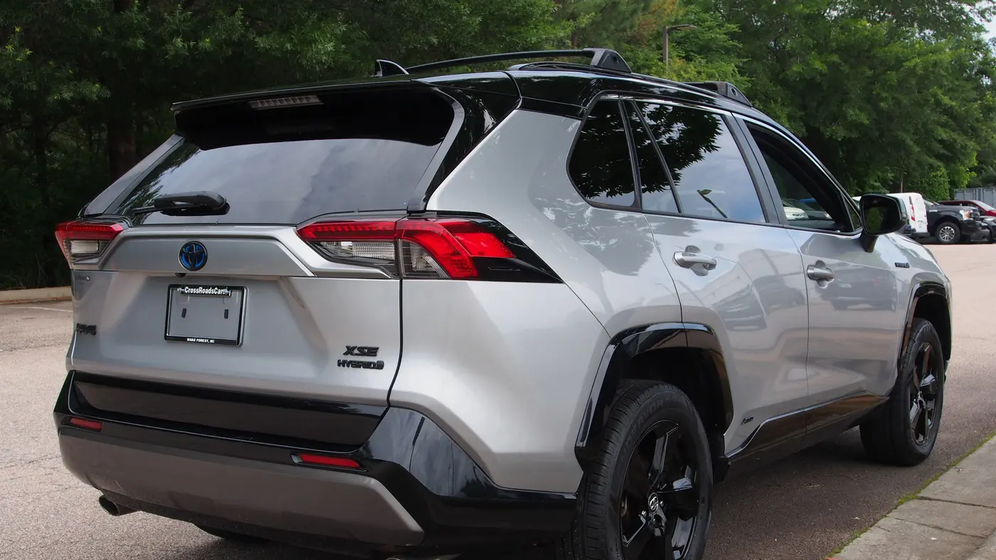2019 Toyota RAV4 Hybrid XSE