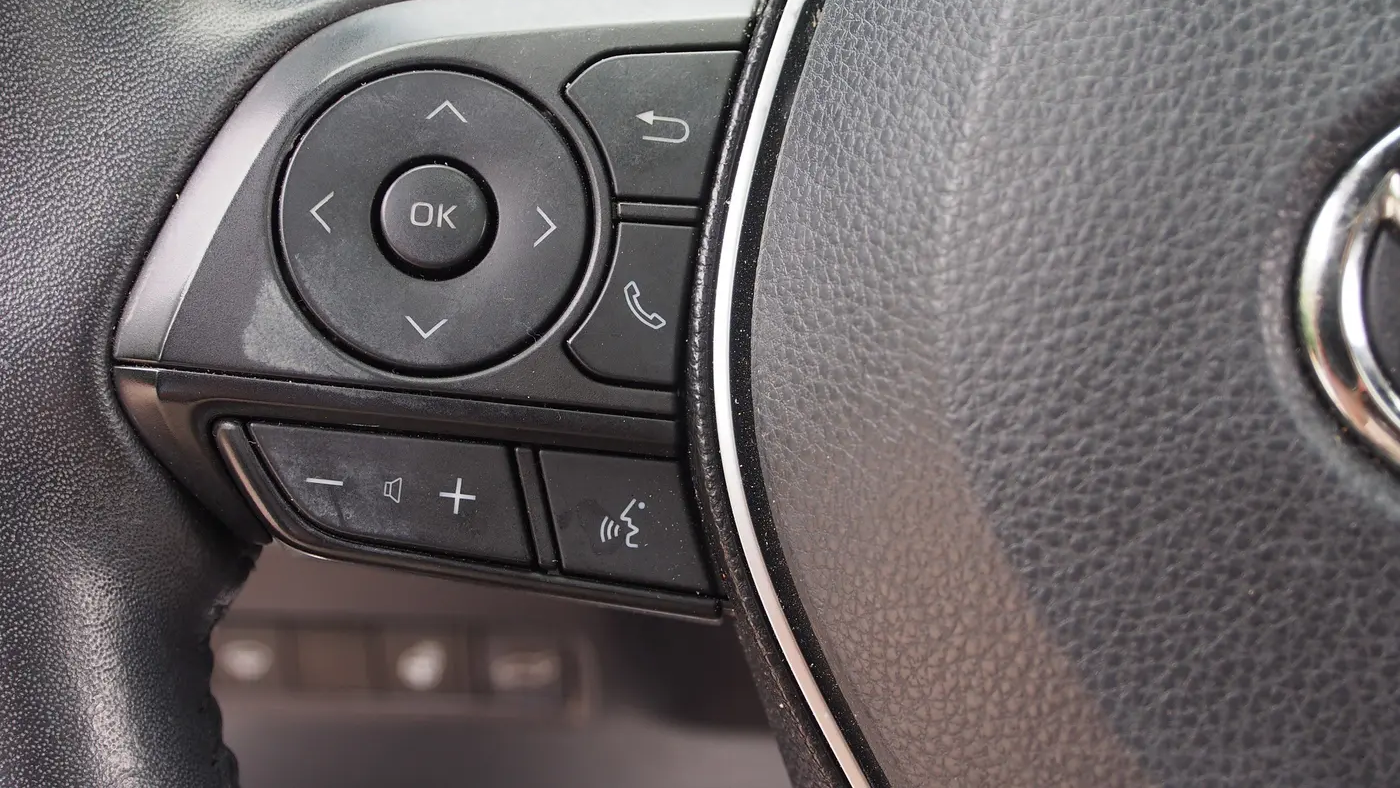 2019 Toyota RAV4 Hybrid XSE