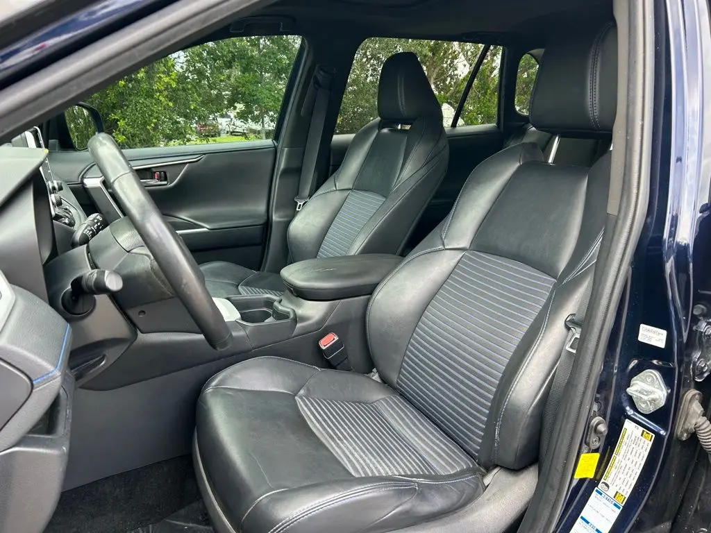 2020 Toyota RAV4 - $19,997