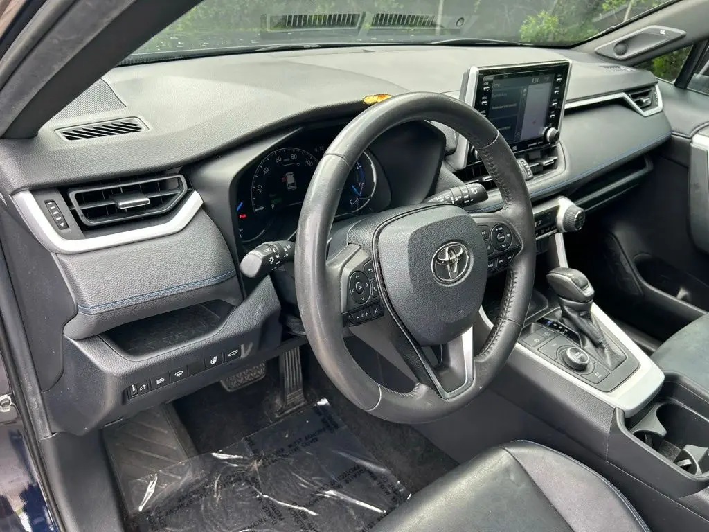 2020 Toyota RAV4 - $19,997