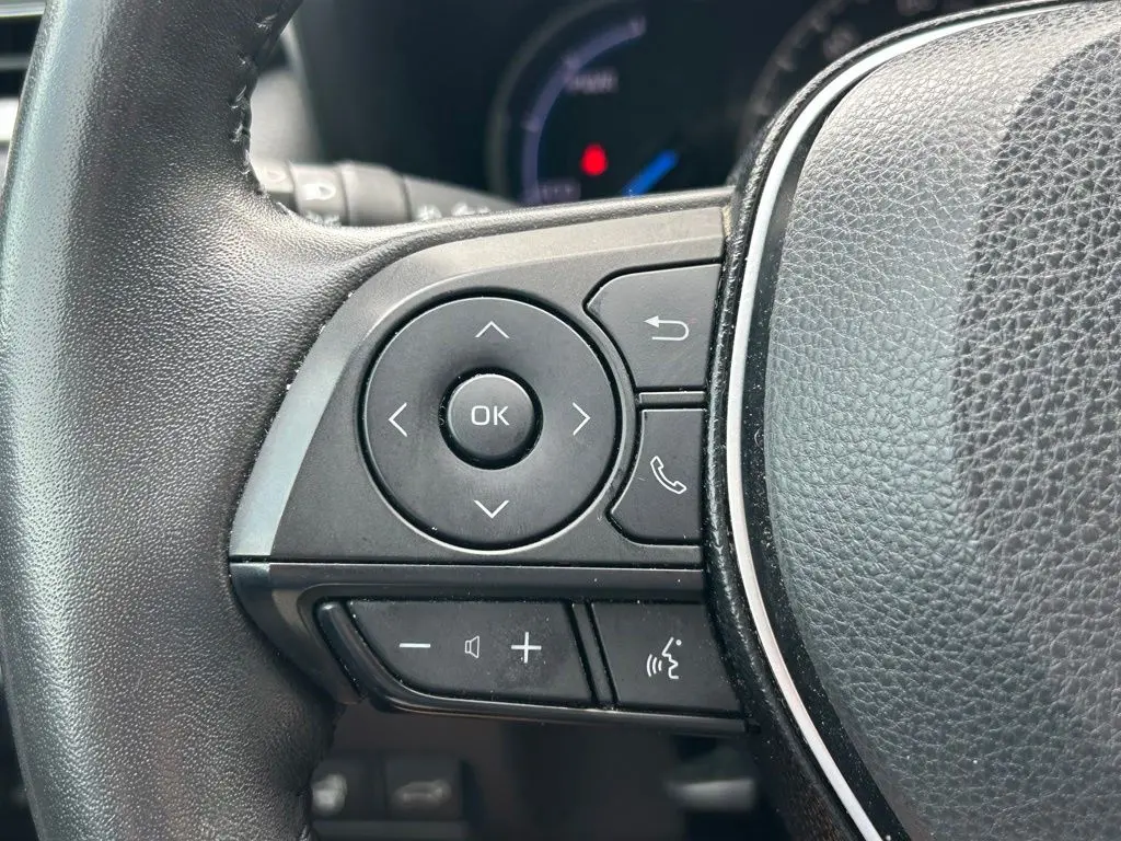 2020 Toyota RAV4 - $19,997