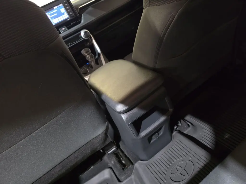 2020 Toyota RAV4 - $24,491