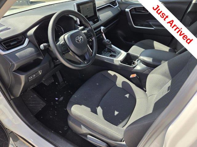 2025 Toyota RAV4 - $28,000