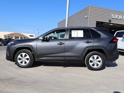 2025 Toyota RAV4 AWD LE 4DR SUV