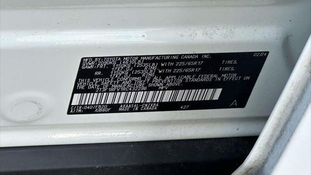 2024 Toyota RAV4 LE