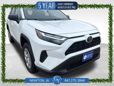 2024 Toyota RAV4 AWD LE 4DR SUV