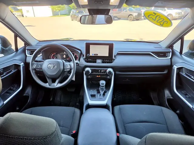 2025 Toyota RAV4