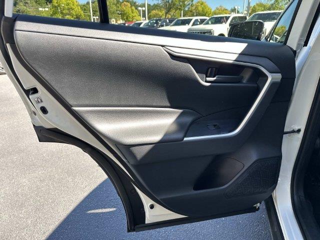 2019 Toyota RAV4 - $14,989