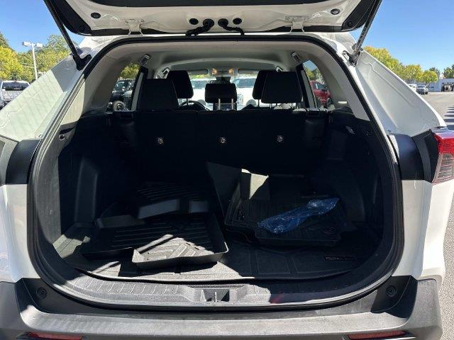 2019 Toyota RAV4 - $14,989