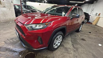 2021 Toyota RAV4 AWD LE 4DR SUV